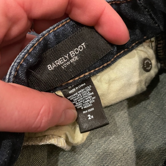 EXPRESS Jeans; size 2 - Picture 3 of 3